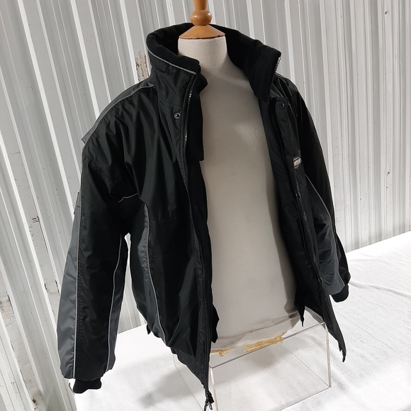 Man's winter jacket - Picture 7 of 10